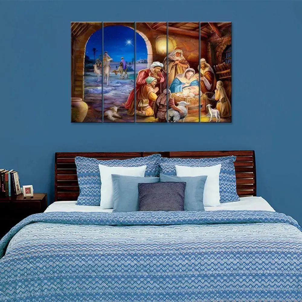 Christmas Wall Décor Ideas: Paintings, Mirrors &amp; Art That Steal the Show